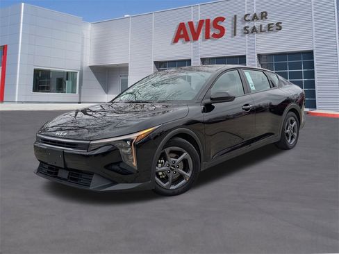 Used 2025 Kia K4 LXS image 1