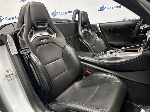 Used 2018 Mercedes-Benz AMG GT Roadster 2D image 18