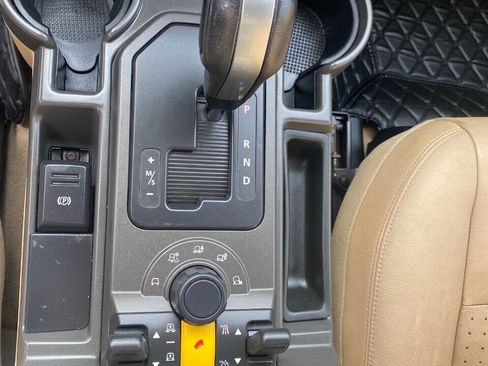 Used 2005 Land Rover LR3 SE image 43