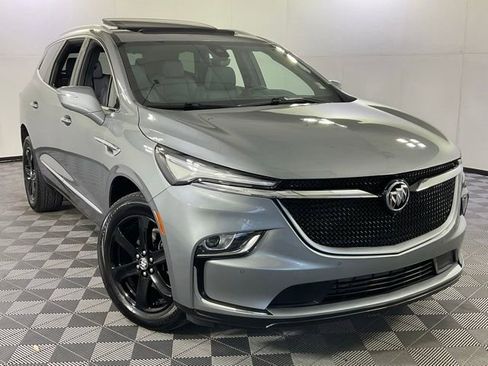 Used 2024 Buick Enclave Essence w/ Experience Buick Package AWD/4WD image 45