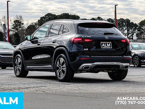 Used 2025 Mercedes-Benz GLA 250 4MATIC image 7