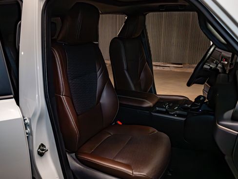 Used 2024 Toyota Land Cruiser w/ Premium Package image 28