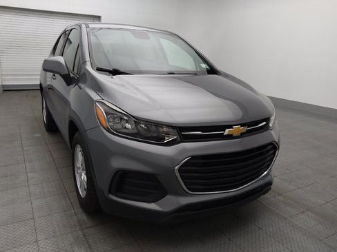 Used 2020 Chevrolet Trax LS w/ Tint and Cruise Package FWD image 14