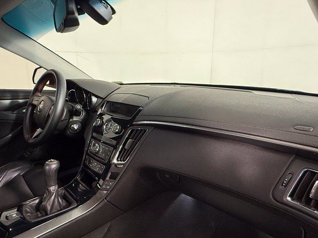 Used 2009 Cadillac CTS V RWD image 32