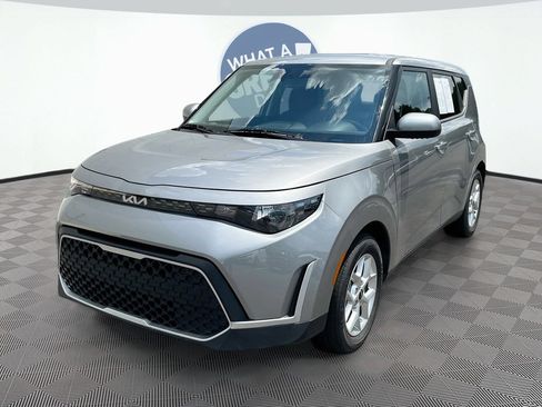 Certified 2024 Kia Soul LX w/ Option Group 015 FWD image 1