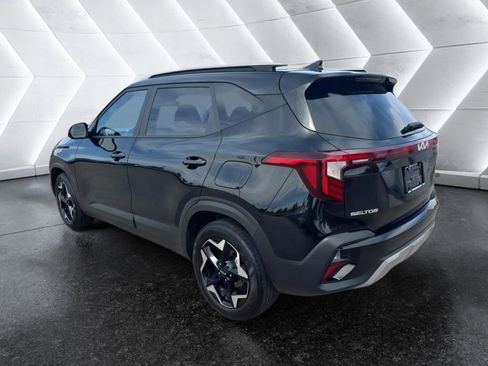 Used 2025 Kia Seltos S image 6