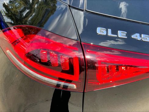 Certified 2023 Mercedes-Benz GLE 450 4MATIC image 27