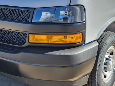 New 2025 Chevrolet Express 2500 w/ Driver Convenience Package image 15