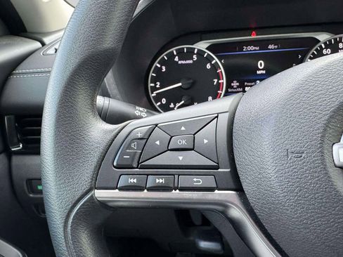 Certified 2025 Nissan Sentra SV image 20