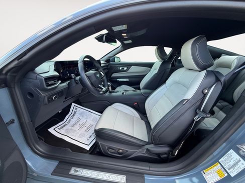 Used 2024 Ford Mustang Premium RWD image 17