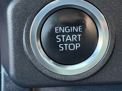 Certified 2025 Toyota 4Runner SR5 image 19