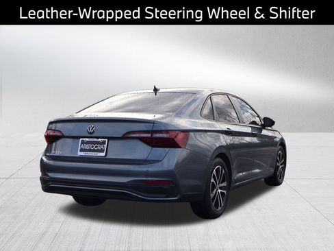 Used 2023 Volkswagen Jetta Sport FWD image 8