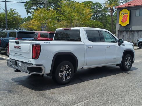 Used 2024 GMC Sierra 1500 SLT AWD/4WD image 6