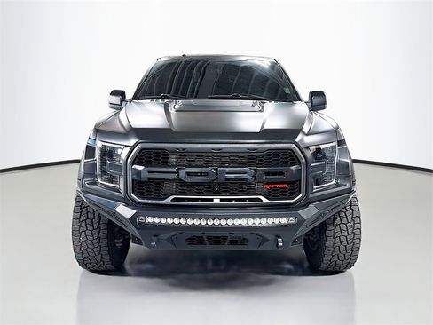 Used 2018 Ford F150 Raptor w/ Equipment Group 802A Luxury image 2