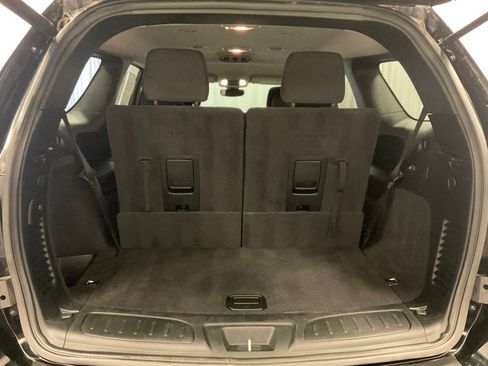 Used 2018 Dodge Durango SXT w/ Quick Order Package 2BB AWD/4WD image 32