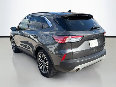 Used 2020 Ford Escape SEL image 6