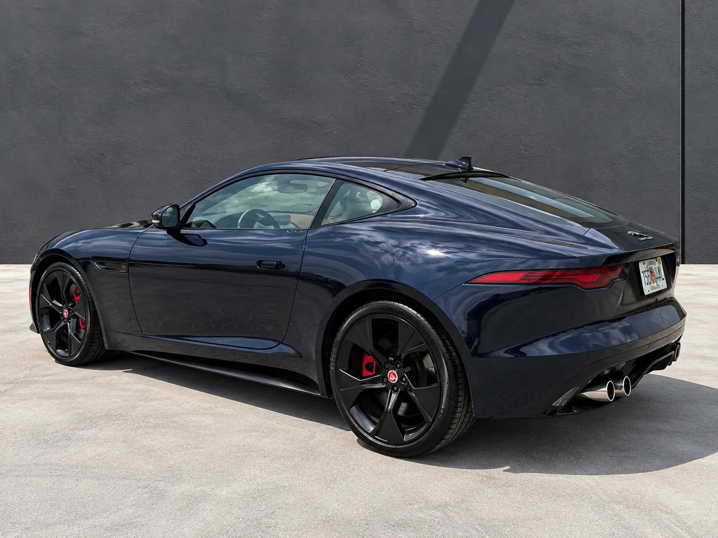 Used 2023 Jaguar F-TYPE R-Dynamic AWD/4WD image 5