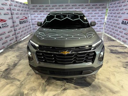 Used 2026 Chevrolet Equinox LT FWD image 4