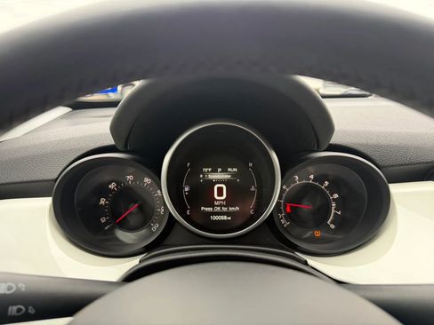 Used 2018 FIAT 500X Lounge w/ Lounge Premium Package (FWD) image 11