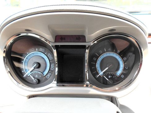 Used 2010 Buick LaCrosse CXL FWD image 14