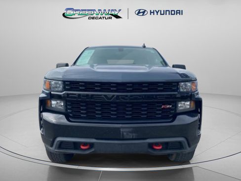 Used 2019 Chevrolet Silverado 1500 Custom Trail Boss w/ Custom Convenience Package image 4