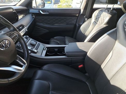Used 2022 Hyundai Palisade Calligraphy w/ Cargo Package image 6