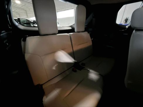 Used 2022 Mitsubishi Outlander SEL image 17