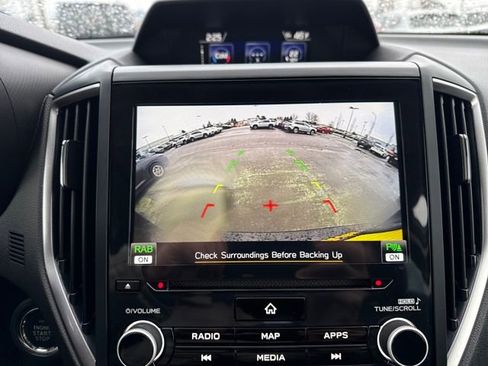 Used 2023 Subaru Forester Limited image 27