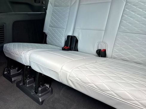 New 2026 Cadillac Escalade ESV Platinum Sport w/ LPO, ONYX Package image 15