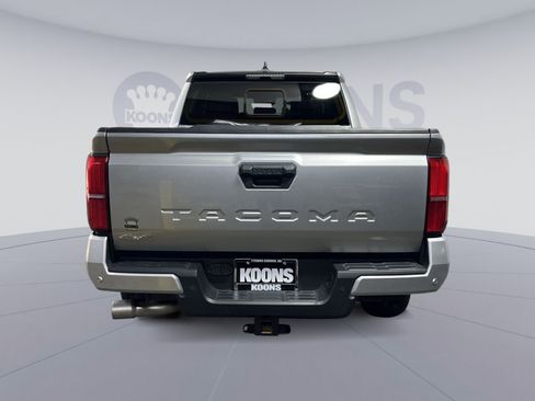 Used 2024 Toyota Tacoma SR5 image 5