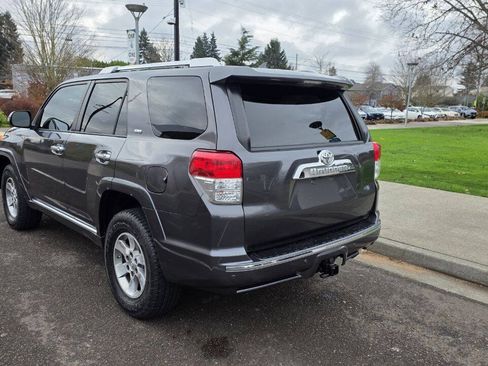 Used 2011 Toyota 4Runner SR5 AWD/4WD image 7