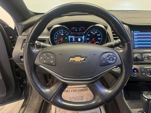 Used 2017 Chevrolet Impala Premier w/ Enhanced Convenience Package FWD image 17