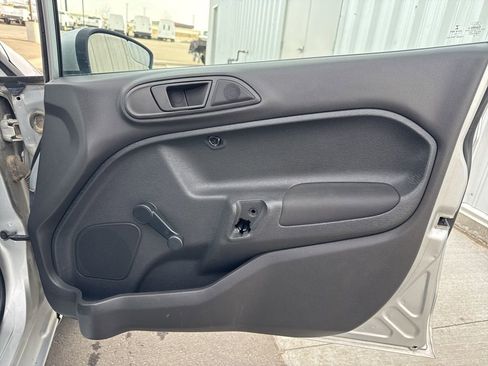 Used 2014 Ford Fiesta S image 25