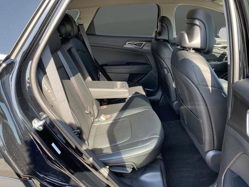 New 2026 Kia Sportage EX image 35