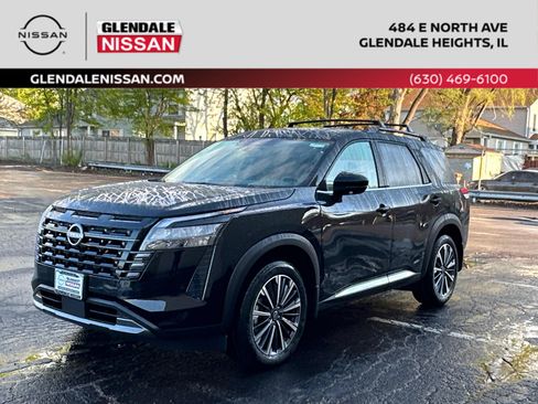 New 2026 Nissan Pathfinder Platinum AWD/4WD image 1