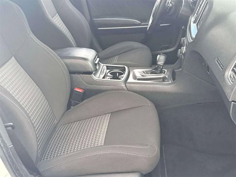 Used 2020 Dodge Charger R/T w/ Navigation & Travel Group image 55