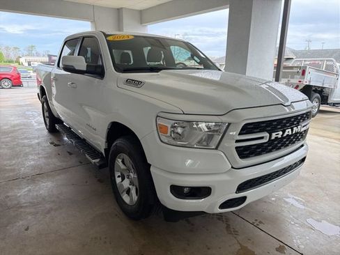 Used 2024 RAM 1500 Big Horn AWD/4WD image 9
