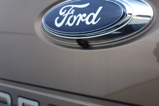 Used 2015 Ford F350 Lariat w/ Lariat Interior Package AWD/4WD image 13