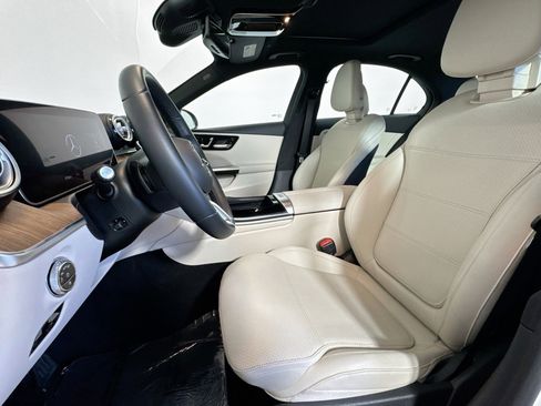 Used 2023 Mercedes-Benz C 300 Sedan image 18