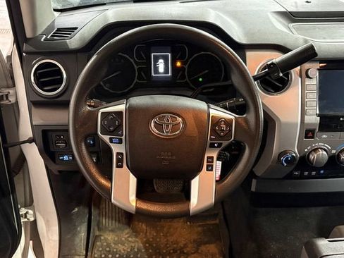 Certified 2021 Toyota Tundra SR5 AWD/4WD image 18