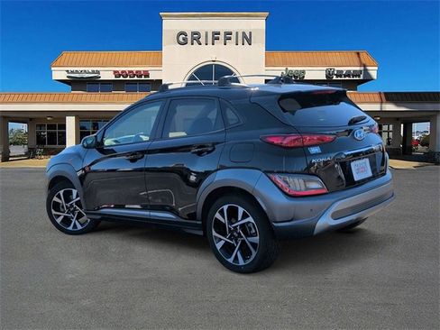 Used 2023 Hyundai Kona Limited image 9