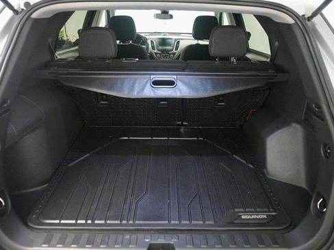 Used 2021 Chevrolet Equinox LT w/ LPO, Floor Liner Package image 40