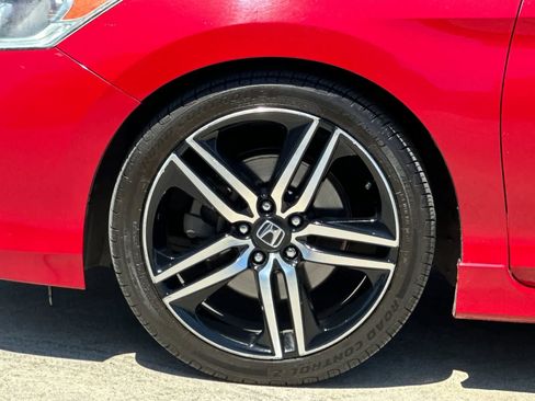 Used 2017 Honda Accord Sport Special Edition image 25