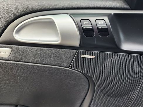 Used 2007 Porsche Cayman S image 14