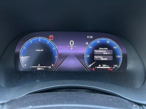 Used 2025 Toyota Highlander Limited image 24