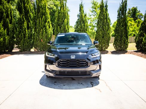 Certified 2024 Honda HR-V Sport image 3