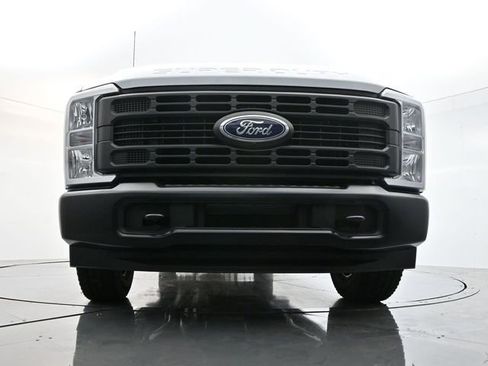 New 2026 Ford F350 XL w/ 360-Degree Camera Package RWD image 27