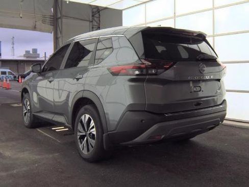 Used 2023 Nissan Rogue SV w/ SV Premium B Package FWD image 7