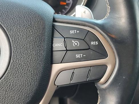 Used 2015 Jeep Grand Cherokee Overland image 22