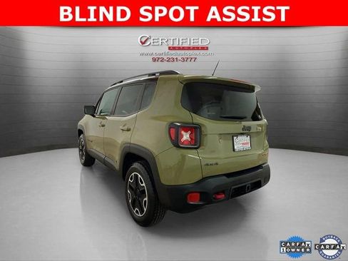 Used 2015 Jeep Renegade Trailhawk w/ Premium Leather Group image 4